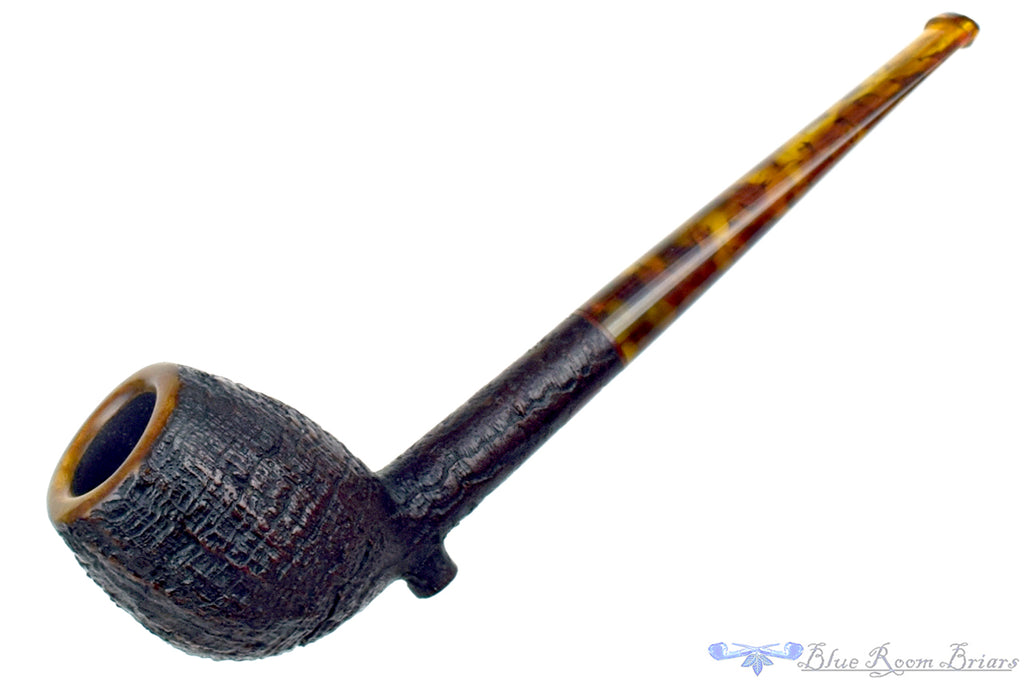 Blue Room Briars is proud to present this Joe Hinkle Pipe Sandblast Cutty with Tortoise Shell