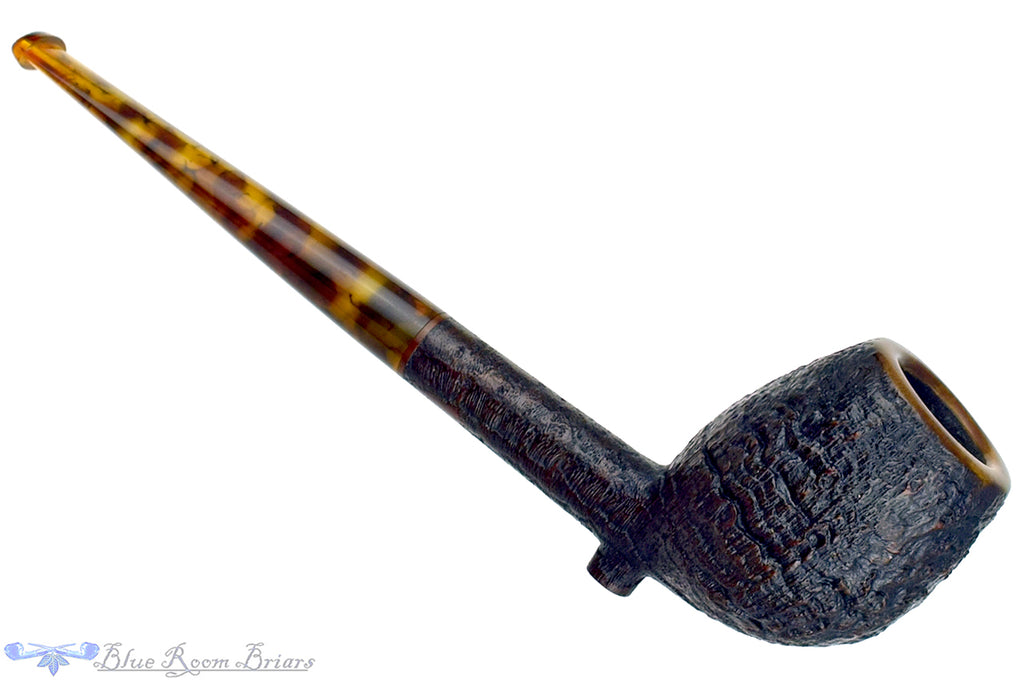 Blue Room Briars is proud to present this Joe Hinkle Pipe Sandblast Cutty with Tortoise Shell