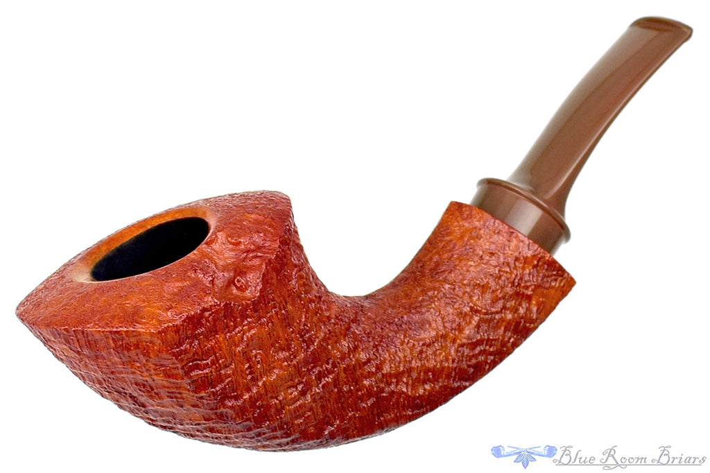 Blue Room Briars is proud to present this Clark Layton Pipe Sandblast Panel Horn with Plateau