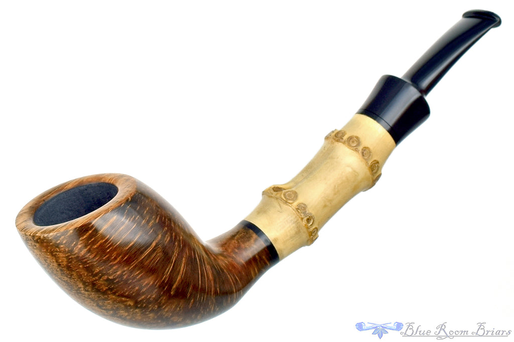 Blue Room Briars is proud to present this Charl Goussard Pipe Tulip with Bamboo