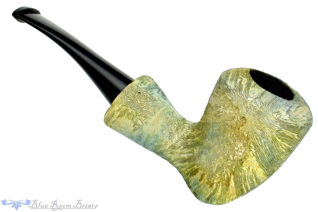 Blue Room Briars is proud to present this Ron Smith Pipe "Trevor" Dublin with Driftwood Finish