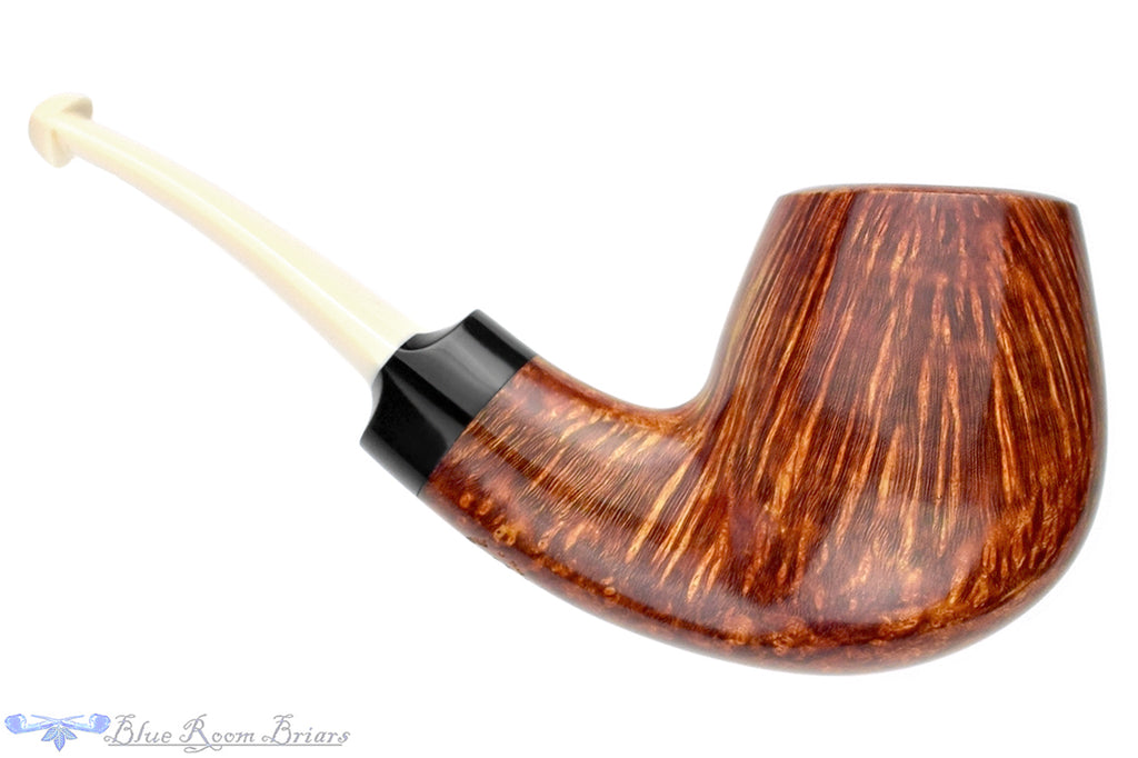 Blue Room Briars is proud to present this Jared Coles Pipe Bent High-Contrast Billiard with Ebonite