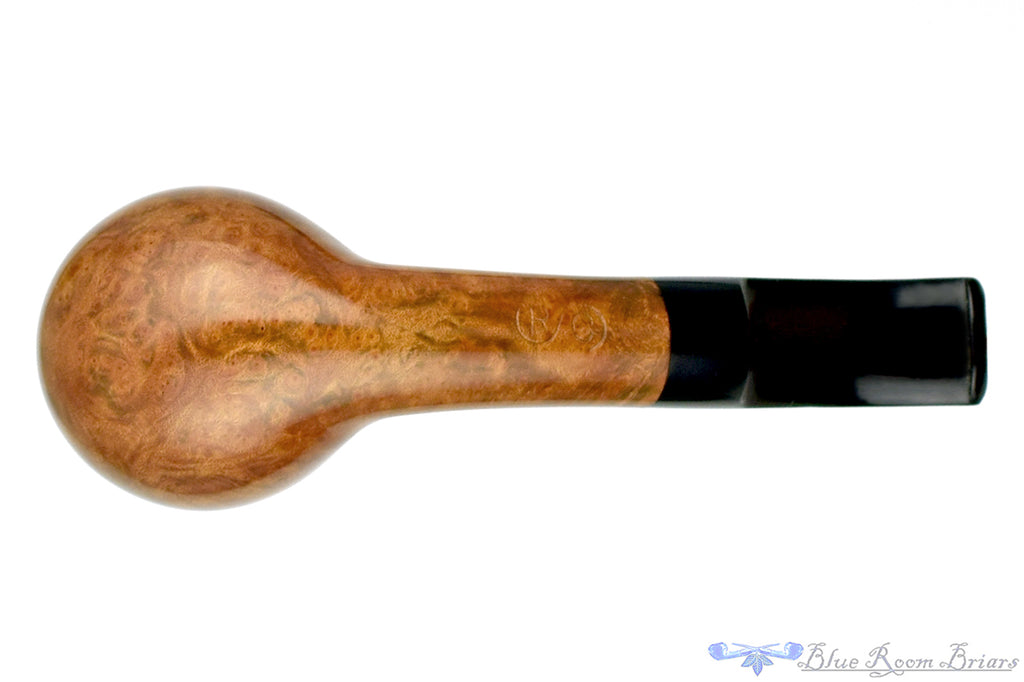 Blue Room Briars is proud to present this RC Sands Pipe 1/2 Bent Apple