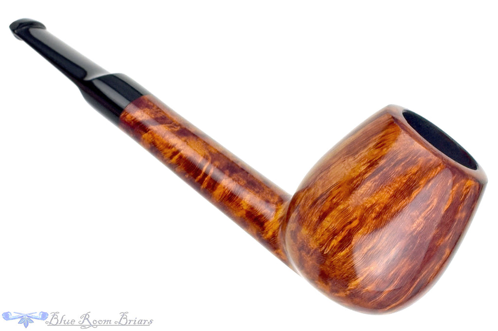 Blue Room Briars is proud to present this Erik Nielsen Pipe Grade C Saddle Apple