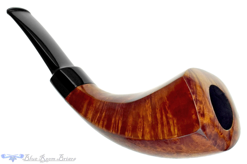 Blue Room Briars is proud to present this Erik Nielsen Pipe Grade B Paneled Horn
