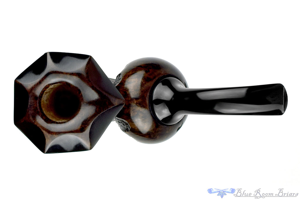 Blue Room Briars is proud to present this Marinko Neralić Pipe Bent Partial Rusticated Paneled Reverse Calabash