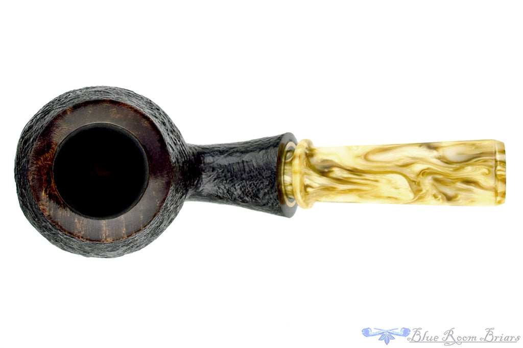 Blue Room Briars is proud to present this Benjamin Westerheide Pipe Bent Black Blast Egg