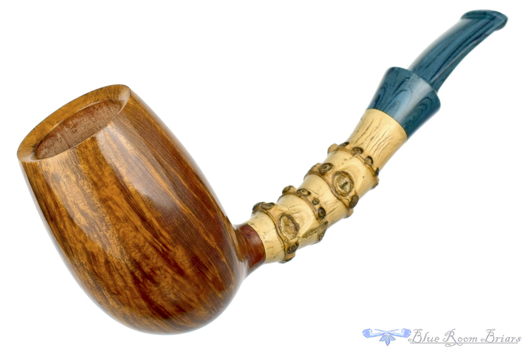 Blue Room Briars is proud to present this Bill Walther Pipe Bent Tall Egg Sitter with Bamboo