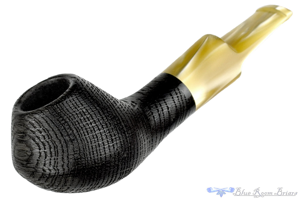 Blue Room Briars is proud to present this Ron Smith Pipe "Sven" Sandblast Morta Scoop