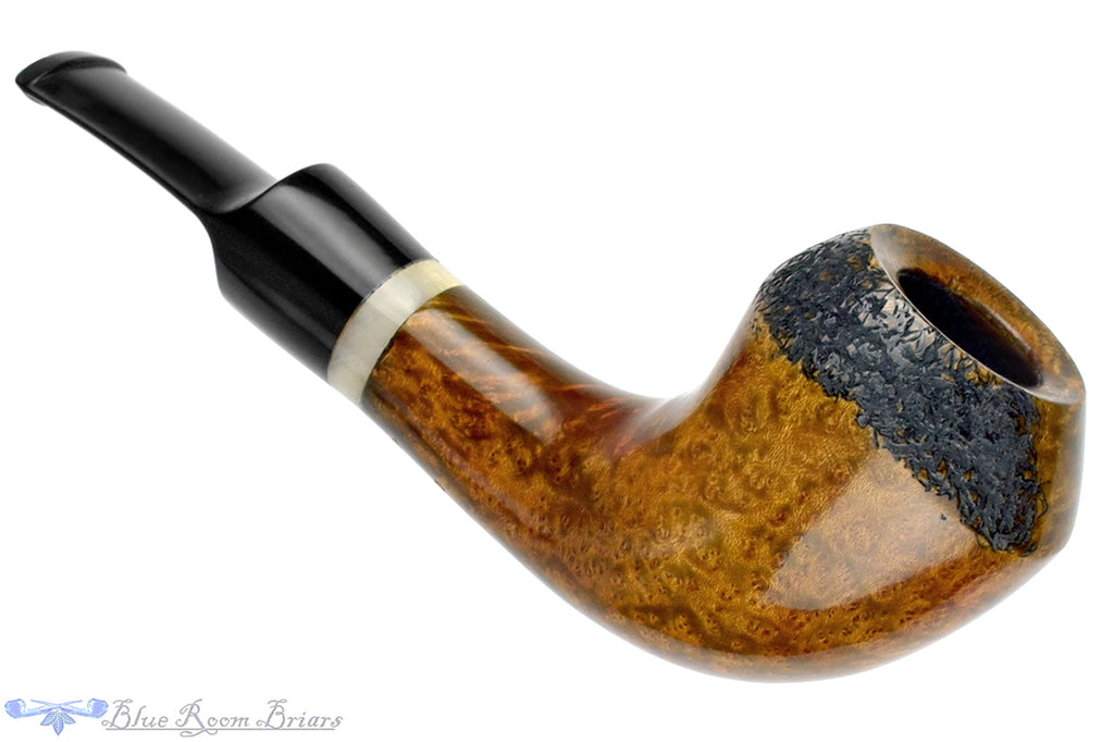 Blue Room Briars is proud to present this Ron Smith Pipe "Mason" Spot Carved Horn with Acrylic