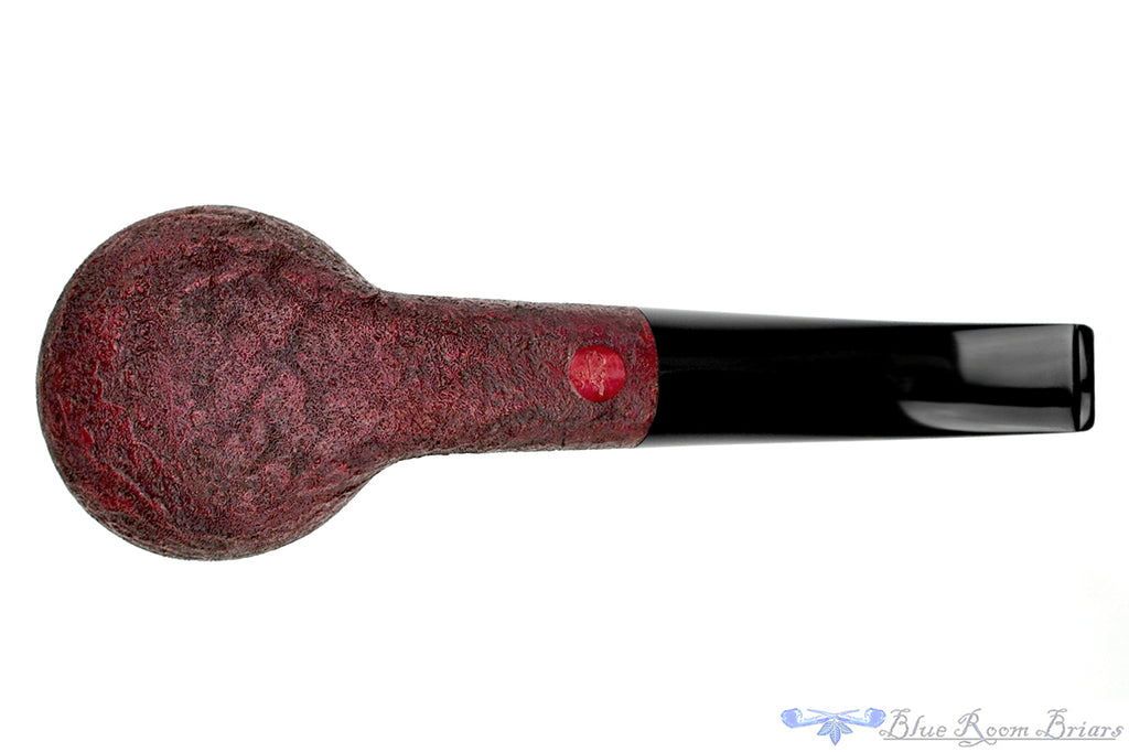 Blue Room Briars is proud to present this Doug Finlay Pipe Magnum Ring Blast Author