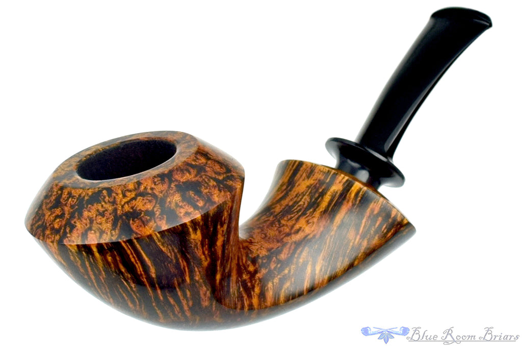 Blue Room Briars is proud to present this David Huber Pipe High-Contrast Smooth Rhodesian