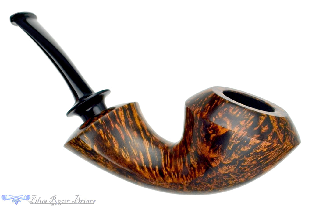Blue Room Briars is proud to present this David Huber Pipe High-Contrast Smooth Rhodesian