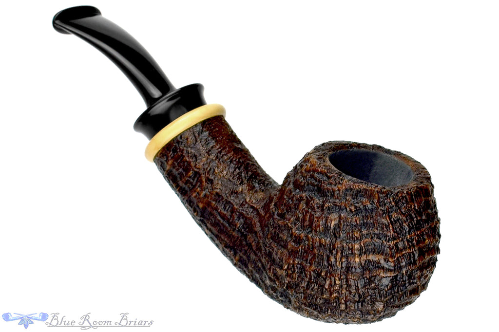 Blue Room Briars is proud to present this Bill Shalosky Pipe 611 Bent Ring Blast Apple with Boxwood