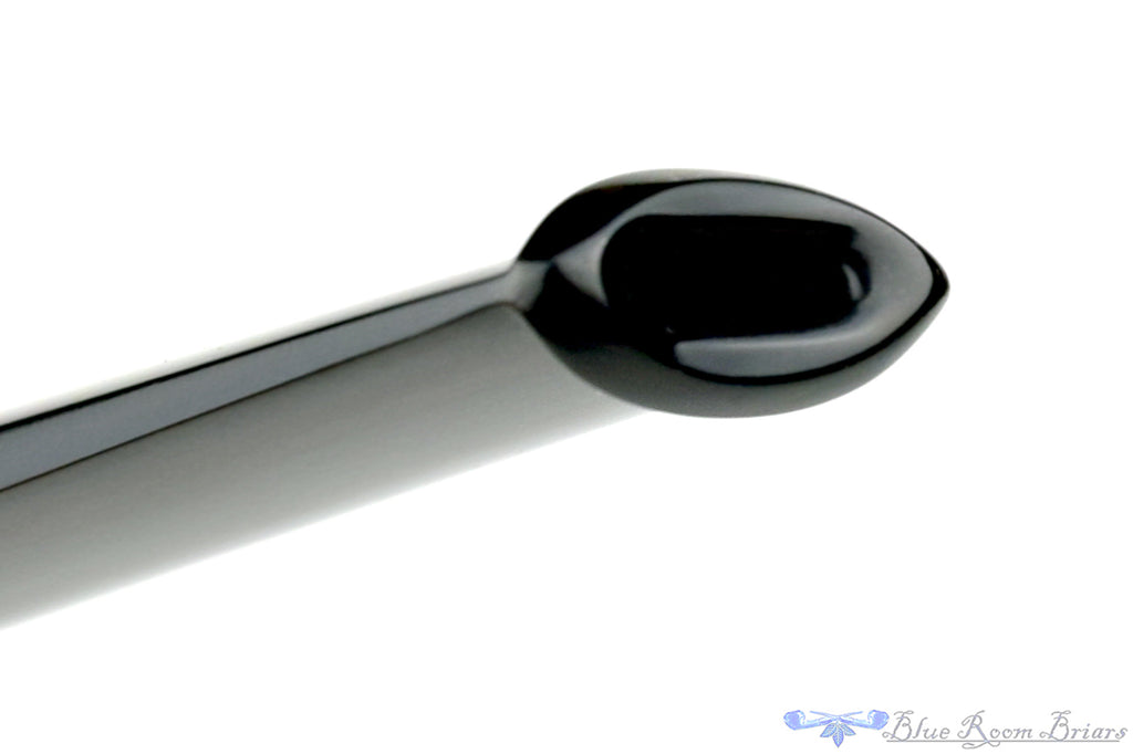 Blue Room Briars is proud to present this Jesse Jones Pipe 3520 Saddled Tall Billiard with Fordite