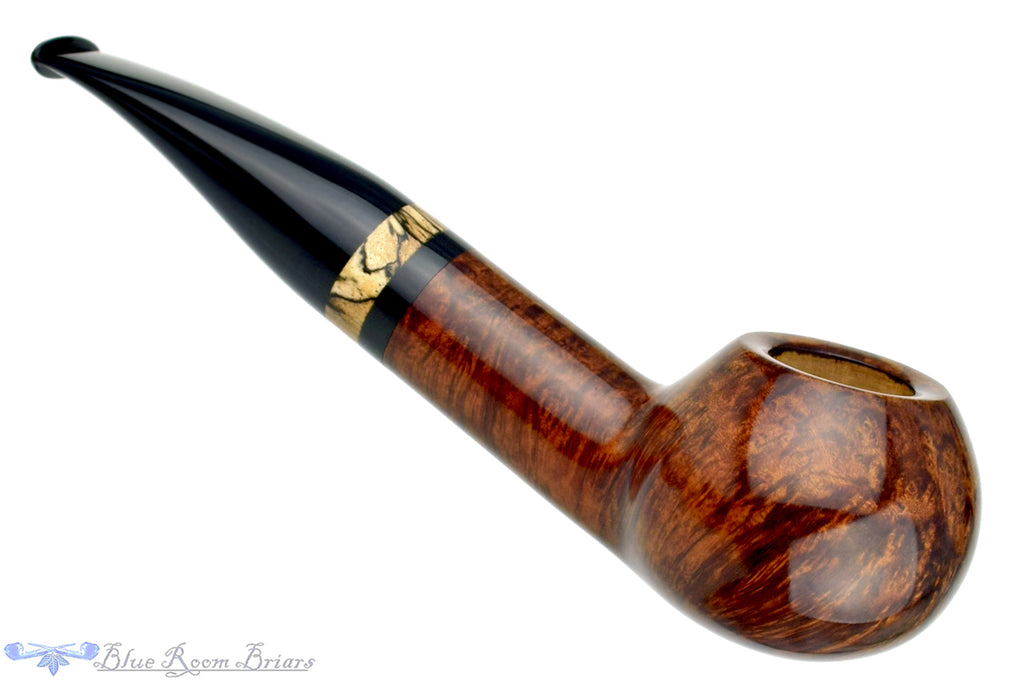 Blue Room Briars is proud to present this Todd Harris Pipe Large Stout Author with Spalted Tamarind