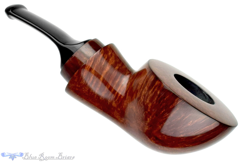 Blue Room Briars is proud to present this Johny Pipes Bent Wide Scoop Reverse Calabash
