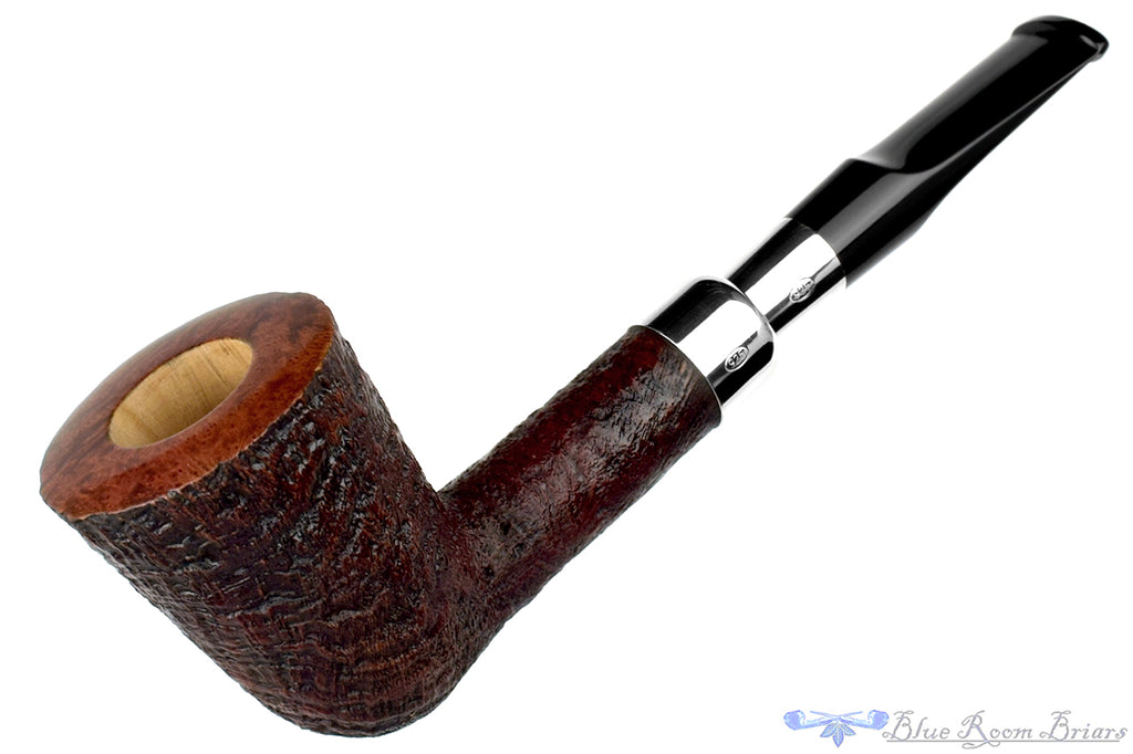 Blue Room Briars is proud to present this Doug Finlay Pipe Sandblast Dublin with Silver Spigot