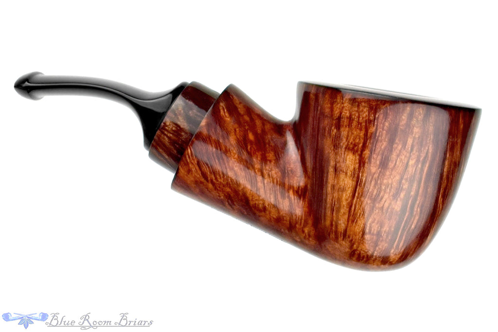 Blue Room Briars is proud to present this Johny Pipes Bent Dublin Reverse Calabash