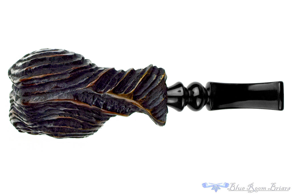 Blue Room Briars is proud to present this Justin Parker H.P. Lovecraft Themed Crawling Chaos Estate Pipe