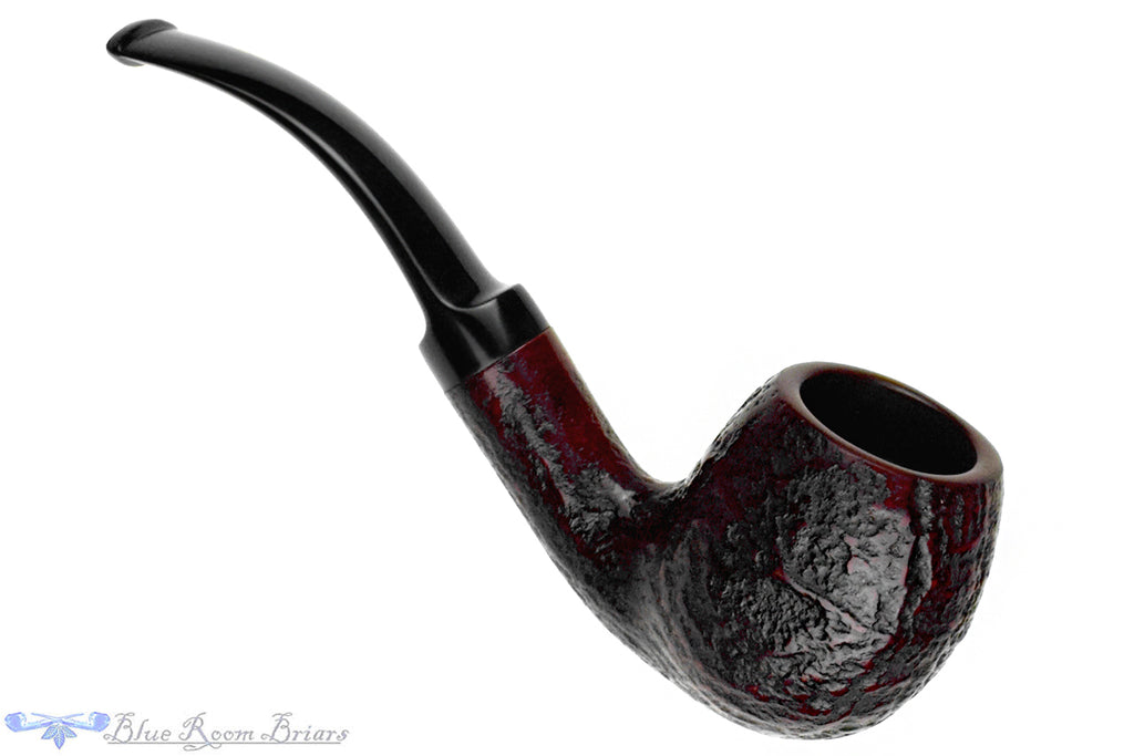 Blue Room Briars is proud to present this Danish Sand (Georg Jensen) 69 Sandblast Bent Apple Estate Pipe