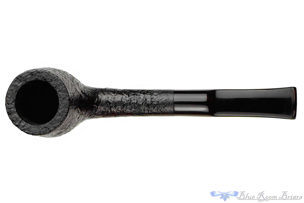 Blue Room Briars is proud to present this W.Ø. Larsen Sandblast Billiard Estate Pipe