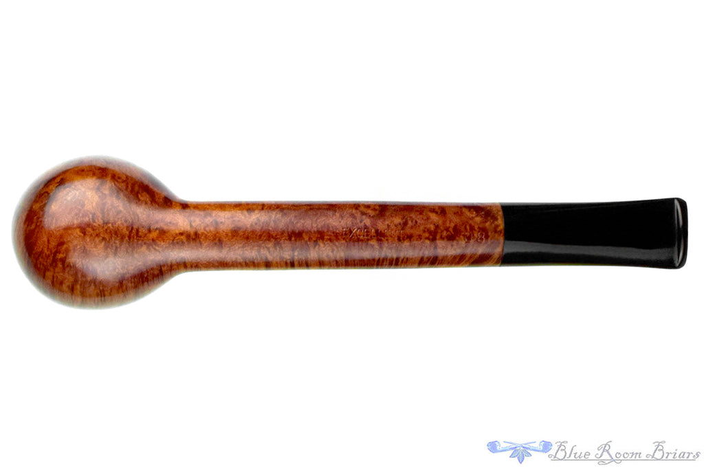 Blue Room Briars is proud to present this Georg Jensen Excellent 08 Canadian Estate Pipe