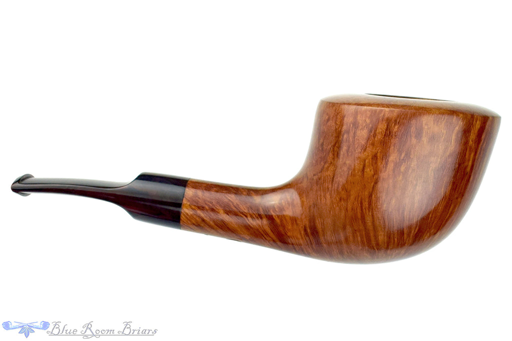 Blue Room Briars is proud to present this RC Sands Pipe Bent Dublin