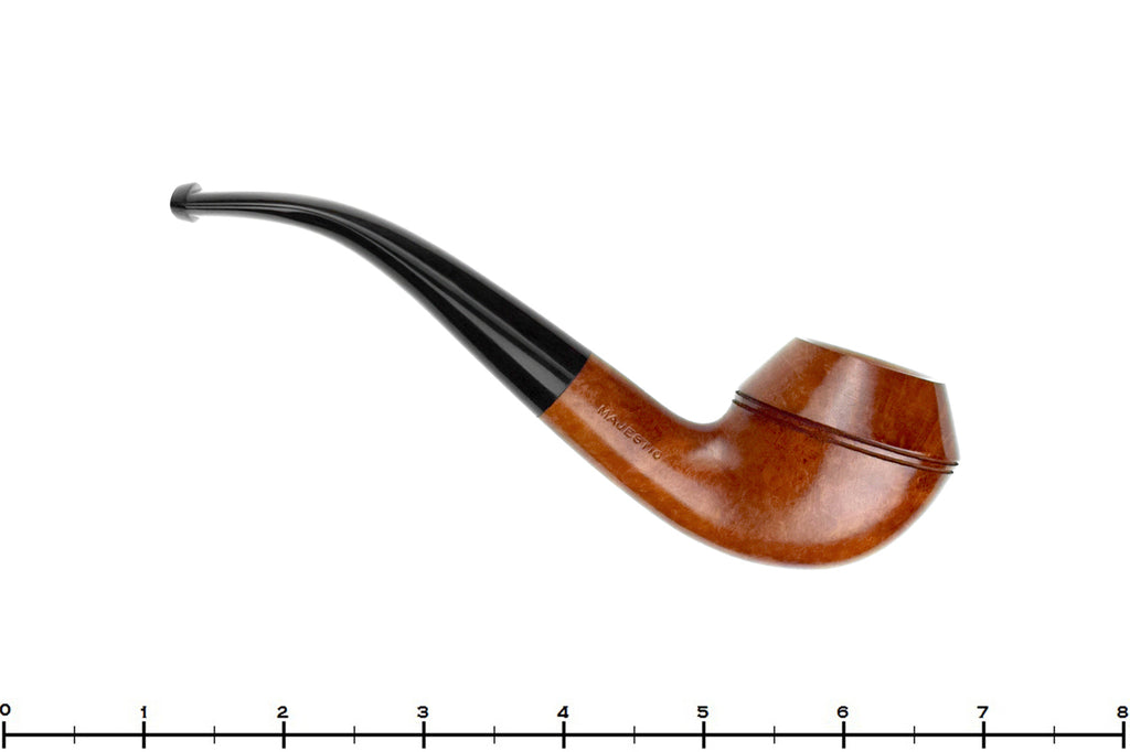 Blue Room Briars is proud to present this Kaywoodie Majestic Bent Rhodesian UNSMOKED Estate Pipe