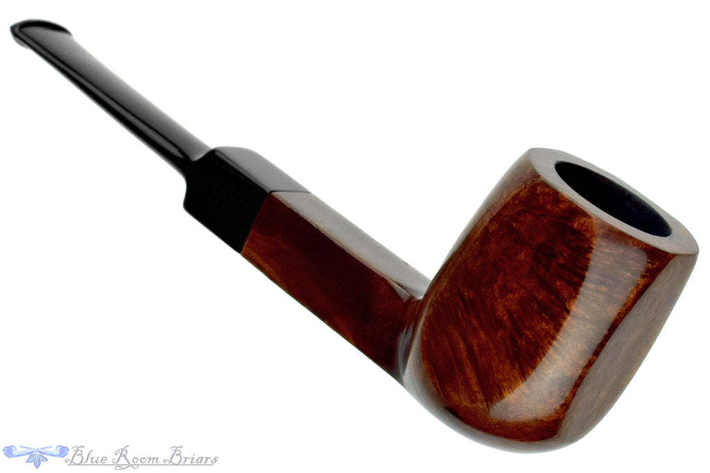 Blue Room Briars is proud to present this Lord Clive Foursquare Estate Pipe