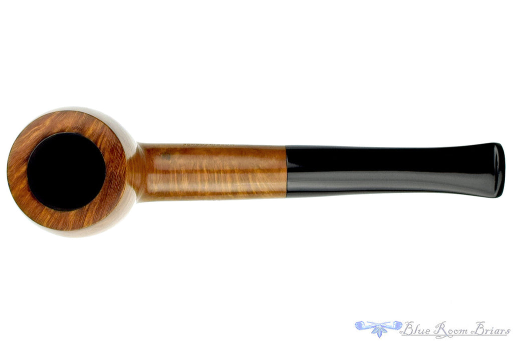 Blue Room Briars is proud to present this Jet Billiard Estate Pipe