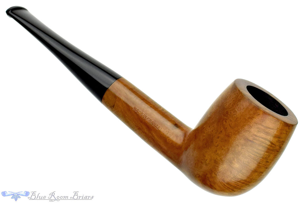 Blue Room Briars is proud to present this Jet Billiard Estate Pipe