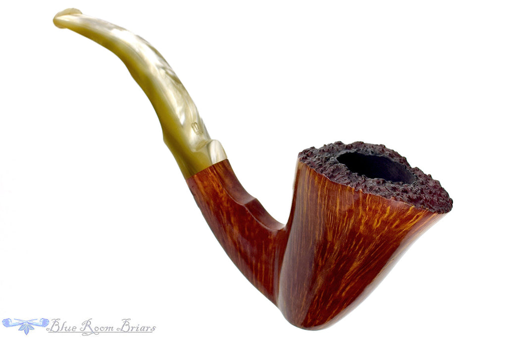 Blue Room Briars is proud to present this Wengholt Unique Straight Grain Bent Freehand with Plateau Estate Pipe