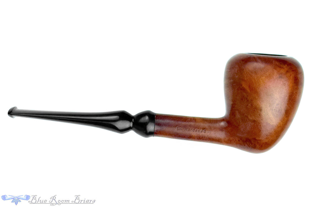 Blue Room Briar is proud to present this Jarl Chieftan 8110 Oil Cured Acorn Estate Pipe