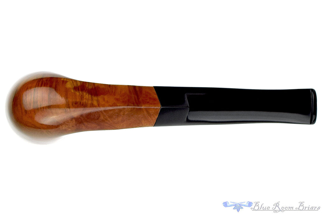 Blue Room Briars is proud to present this Lorenzo 6 Tall Bent Dublin Estate Pipe