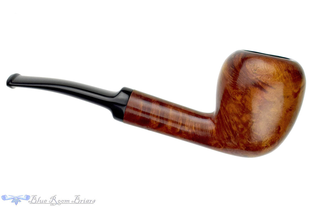Blue Room Briars is proud to present this John Mackenzie Bent Pear Estate Pipe