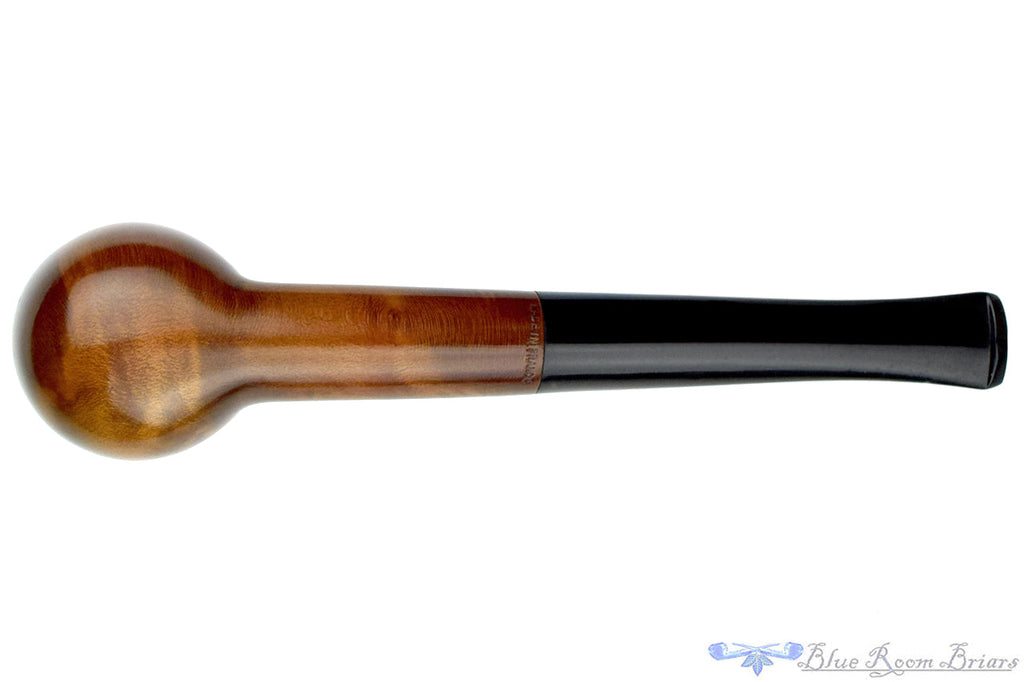 Blue Room Briars is proud to present this Derby De Luxe Billiard Estate Pipe