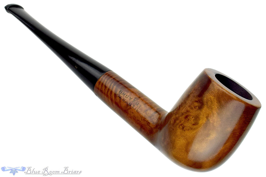 Blue Room Briars is proud to present this Derby De Luxe Billiard Estate Pipe