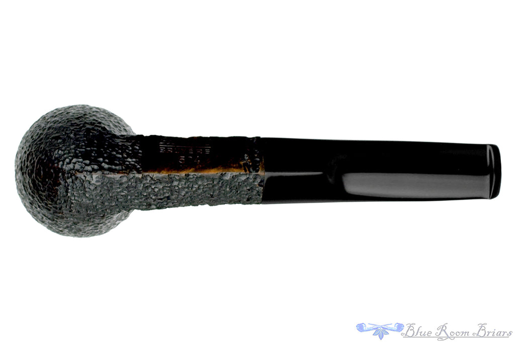 Blue Room Briars is proud to present this Capitol Bruyere 504 Rusticated Bulldog Estate Pipe
