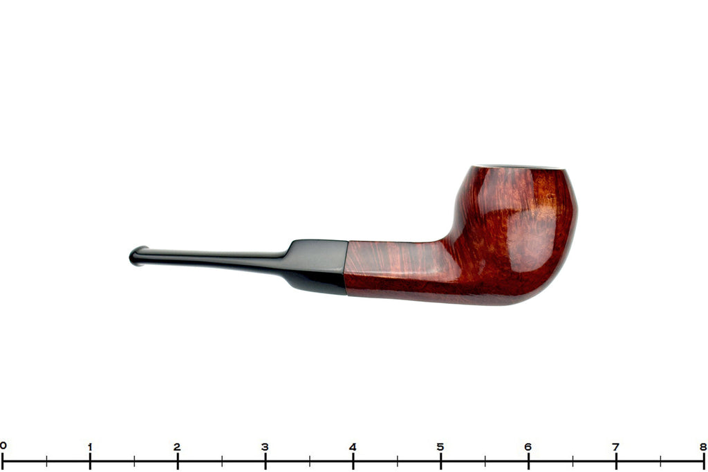 Blue Room Briars is proud to present this Castle Bulldog Estate Pipe