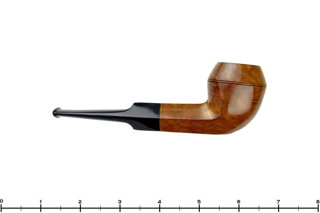 Blue Room Briars is proud to present this Digby (GBD) 2006 Bulldog Estate Pipe