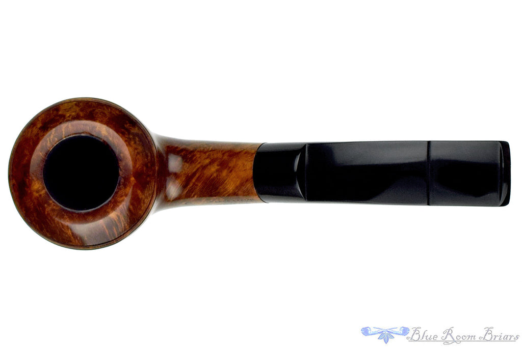 Blue Room Briars is proud to present this Charatan Perfection 322DC Bent Rhodesian Estate Pipe