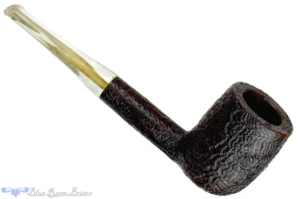 Blue Room Briars is proud to present this Savinelli De Luxe Milano 111 KS Sandblast Billiard Sitter Estate Pipe