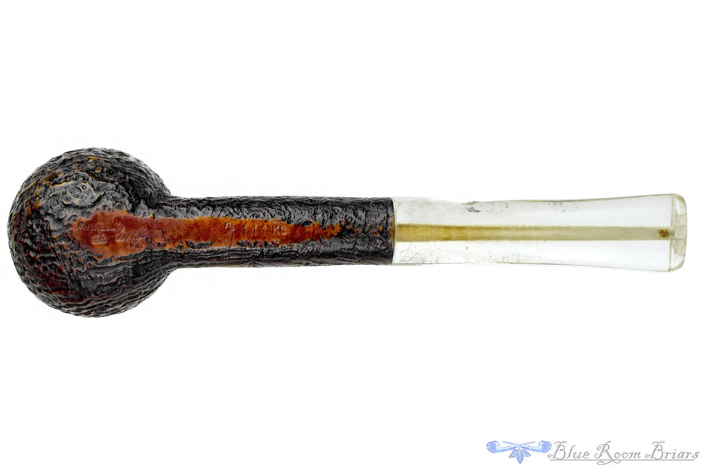 Blue Room Briars is proud to present this Savinelli De Luxe Milano 111 KS Sandblast Billiard Sitter Estate Pipe