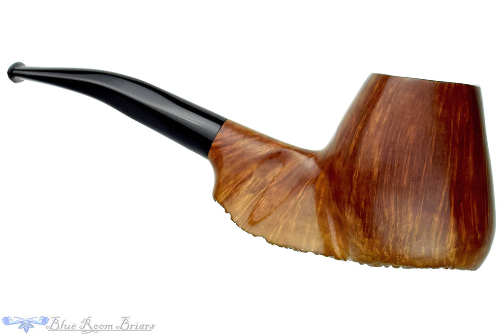 Blue Room Briars is proud to present this American Bent Freehand with Plateau Estate Pipe