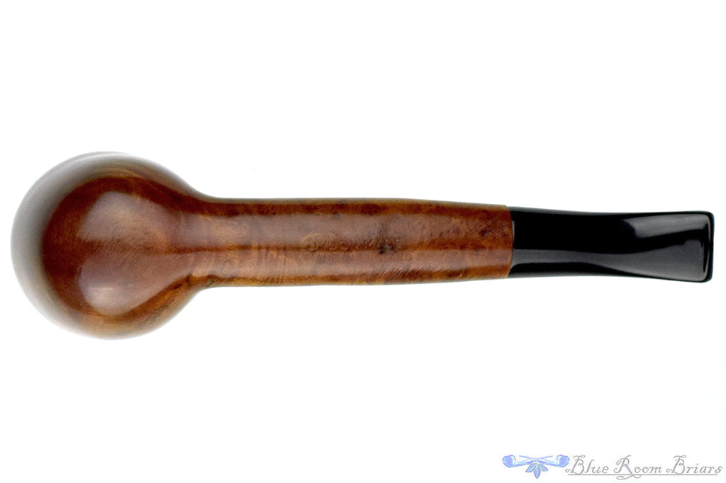 Blue Room Briars is proud to present this London Made Bent Pear Estate Pipe