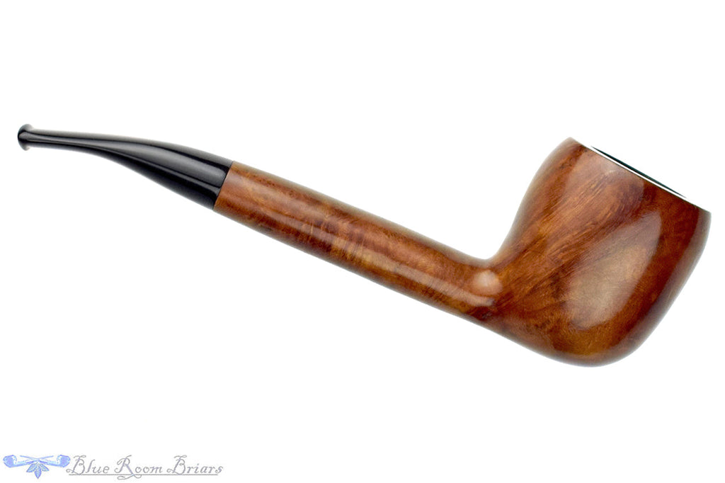 Blue Room Briars is proud to present this London Made Bent Pear Estate Pipe