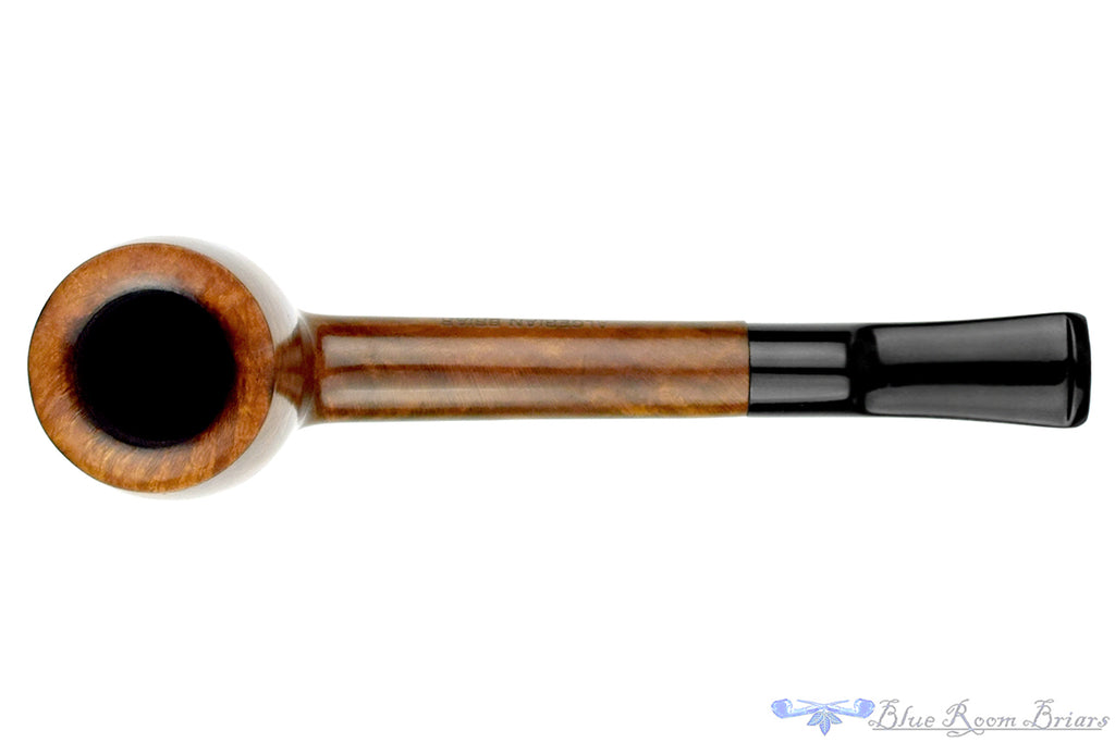 Blue Room Briars is proud to present this French Lovat Estate Pipe