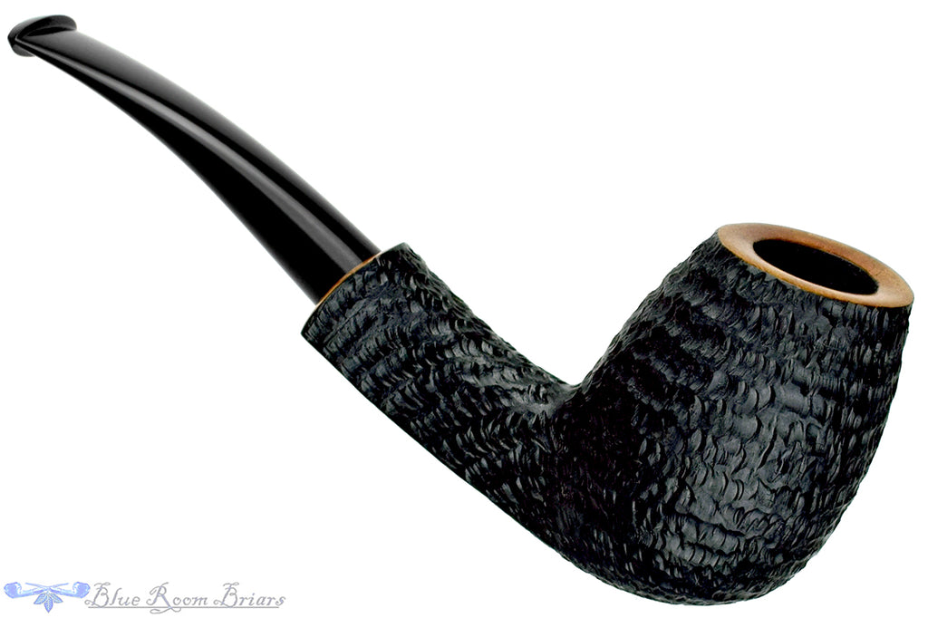 Blue Room Briars is proud to present this Brian Madsen Pipe Bent Rusticated Egg