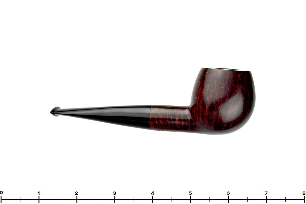 Blue Room Briars is proud to present this Vollmer & Nilsson Pipe Smooth Straight Tapered Apple
